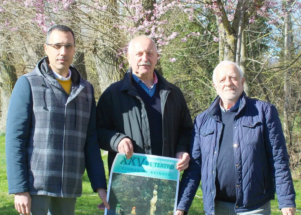 Alcalde de Reinosa presenta Certamen Teatro Aficionados