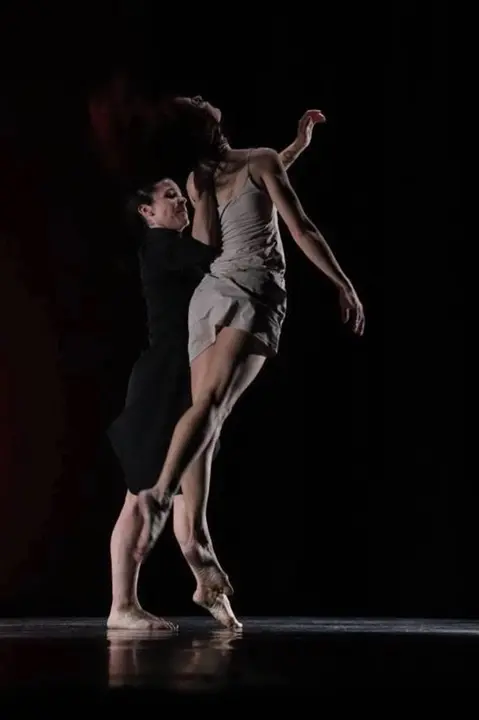 Caf&eacute; de las Artes acoge los espect&aacute;culos Bruja! y ADOM