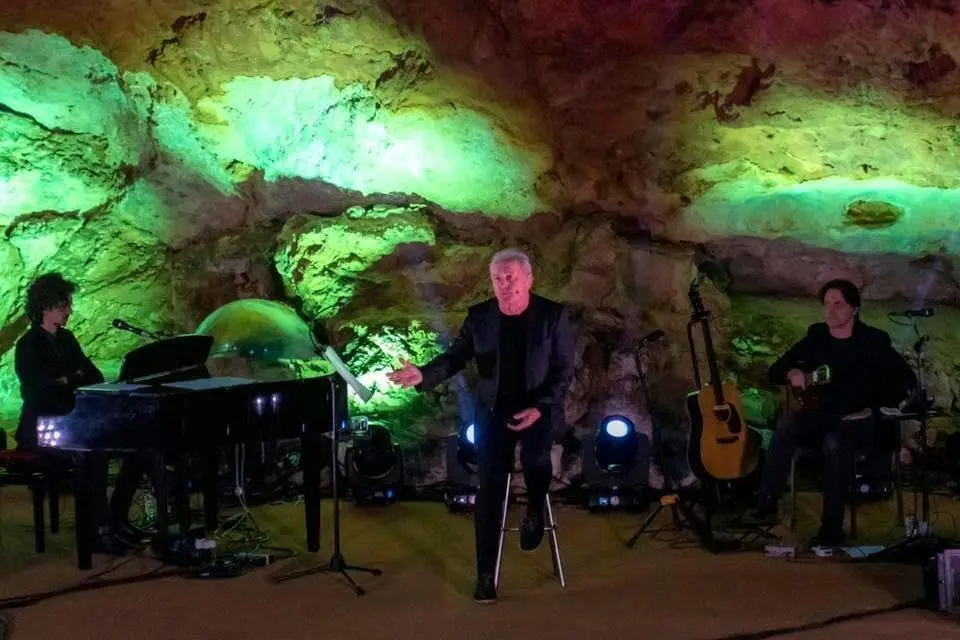 88257521_10158282241740663_9038761783988322304_n