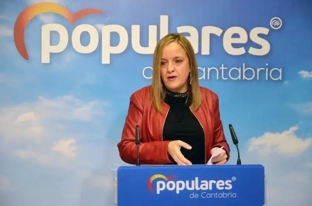 Isabel Urrutia, diputada del PP