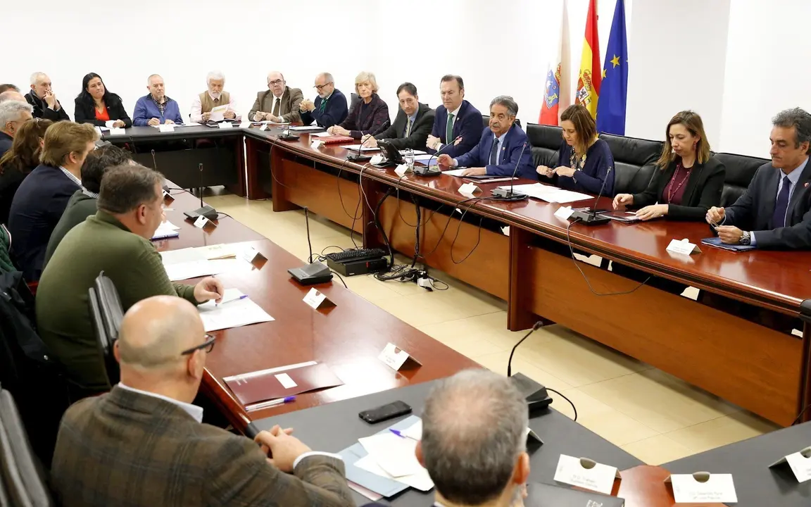 Reuni&oacute;n Consejo Asesor para la Lucha contra el Despoblamiento de los Municipios de Cantabria