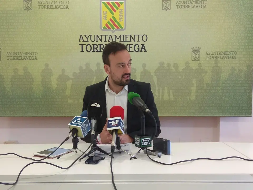 Javier L&oacute;pez Estrada, alcalde de Torrelavega 