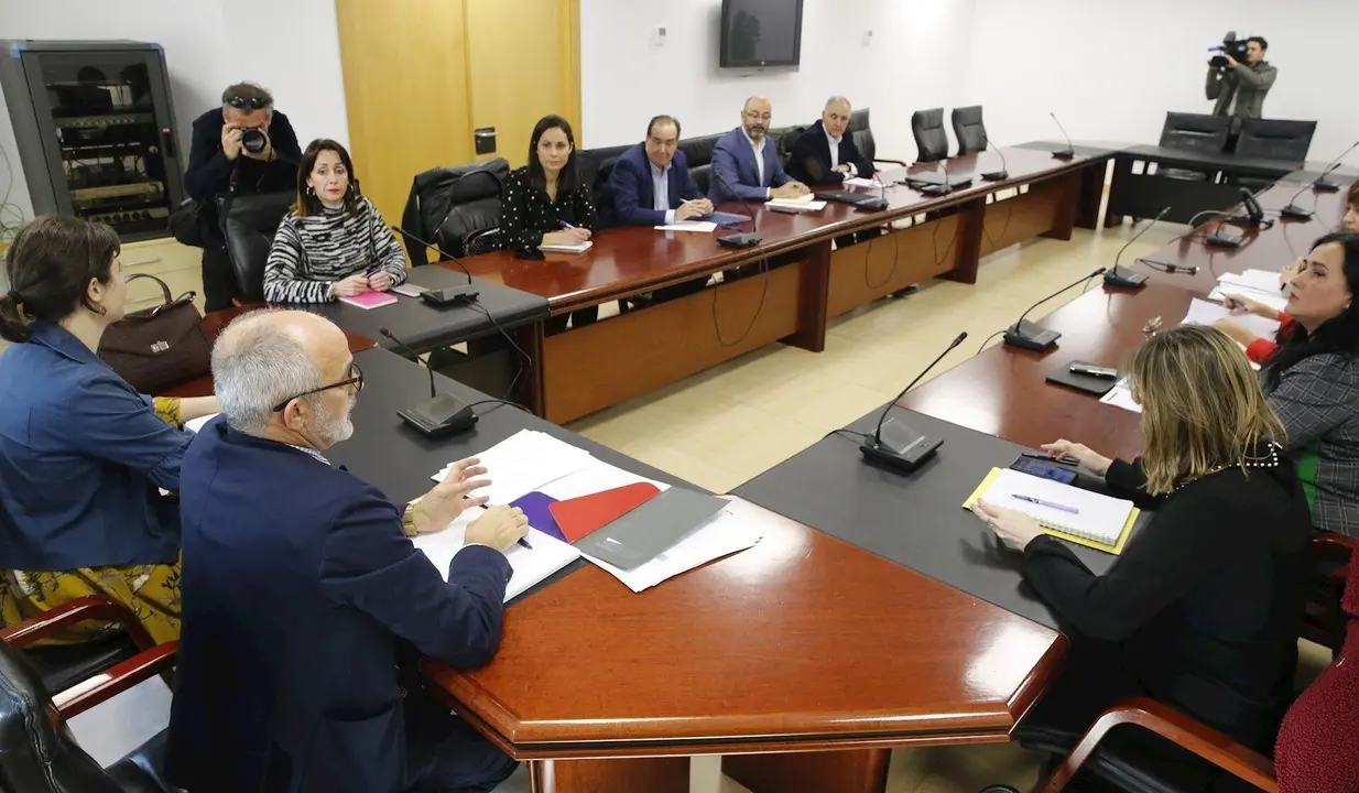 Comision Coronavirus. Miguel Rodriguez.Consejero De Sanidad. 11 Mar 20