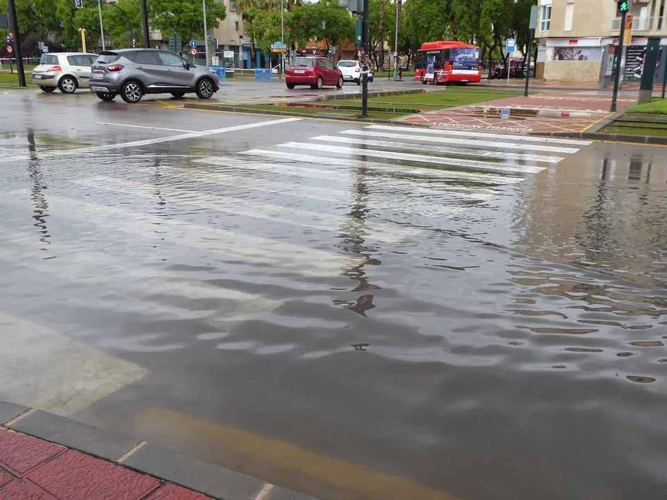 La Avenida Juan de Borb&oacute;n de Murcia, inundada por las lluvias de septiembre de 2019 (Imagen de archivo)