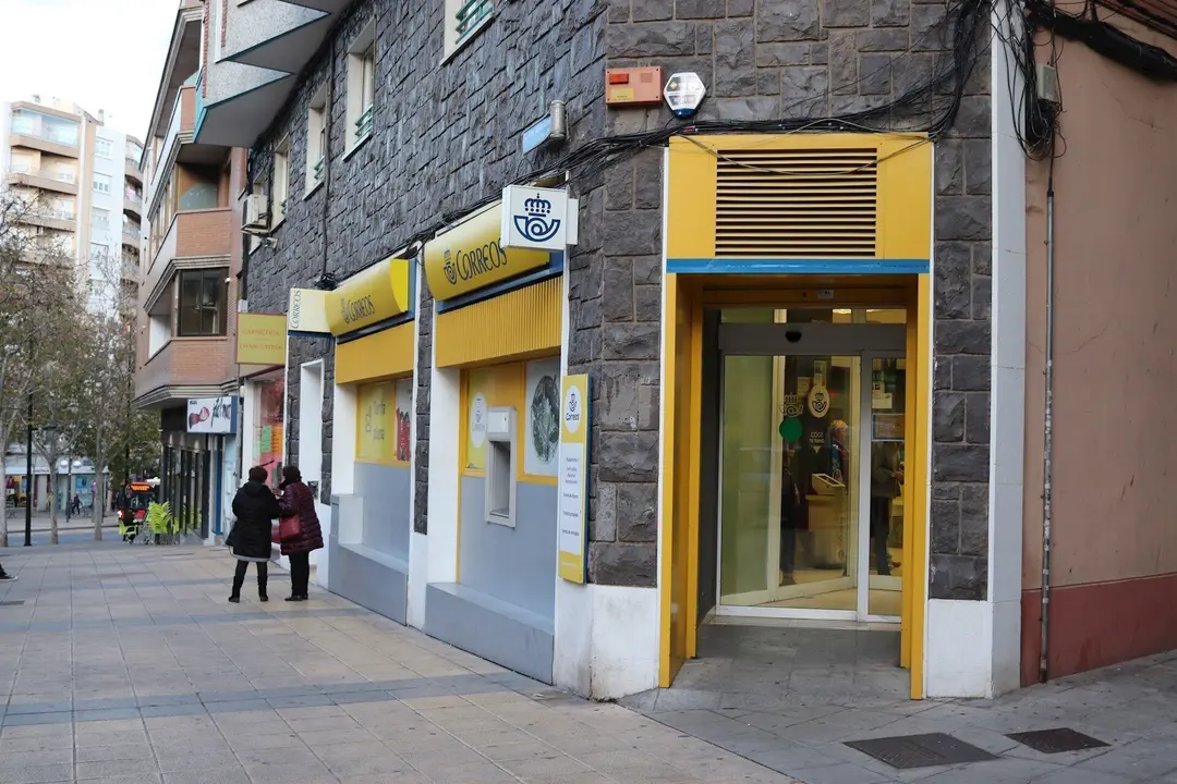 Oficina de Correos en la capital aragonesa.