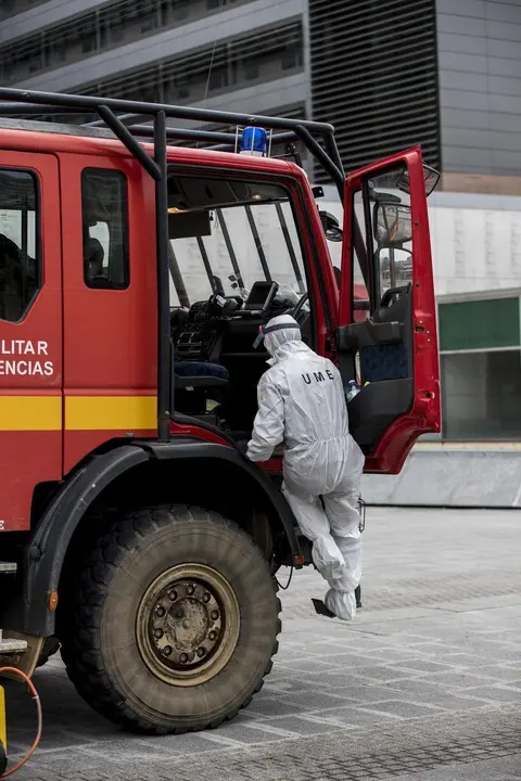 DAVID S. BUSTAMANTE 17/03/2020 SANTANDER/ CANTABRIA La Unidad Militar de Emergencias UME realiza apoyo de seguridad en Santander tras decretarse el Estado de Alerta en Espa&ntilde;a por el Coronavirus COVID-19 