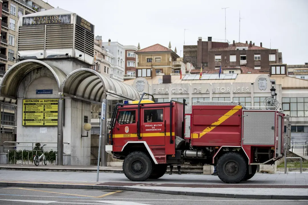 DAVID S. BUSTAMANTE 17/03/2020 SANTANDER/ CANTABRIA La Unidad Militar de Emergencias UME realiza apoyo de seguridad en Santander tras decretarse el Estado de Alerta en Espa&ntilde;a por el Coronavirus COVID-19 