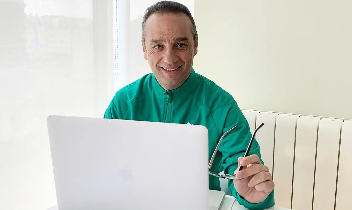 Jos&eacute; Luis Oltra, entrenador del Racing de Santander