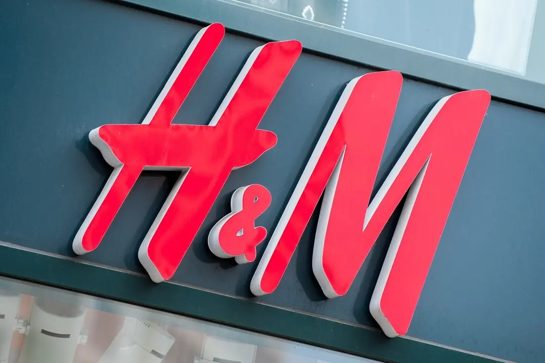 H&M presenta un ERTE para sus cerca de 6.000 empleados en Espa&ntilde;a tras el cierre de sus tiendas