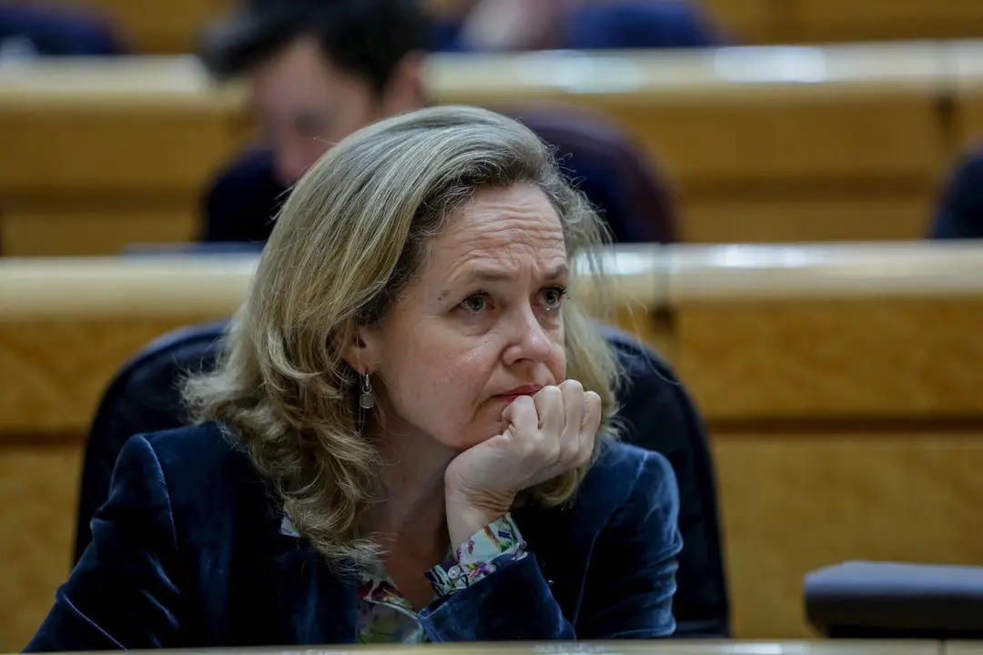 La vicepresidenta tercera y ministra de Asuntos Econ&oacute;micos y Transformaci&oacute;n Digital, Nadia Calvi&ntilde;o, durante la sesi&oacute;n de control al Gobierno en el Senado, en Madrid (Espa&ntilde;a) a 3 de marzo de 2020.