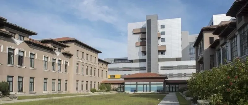 Valdecilla, torre D y pabellones