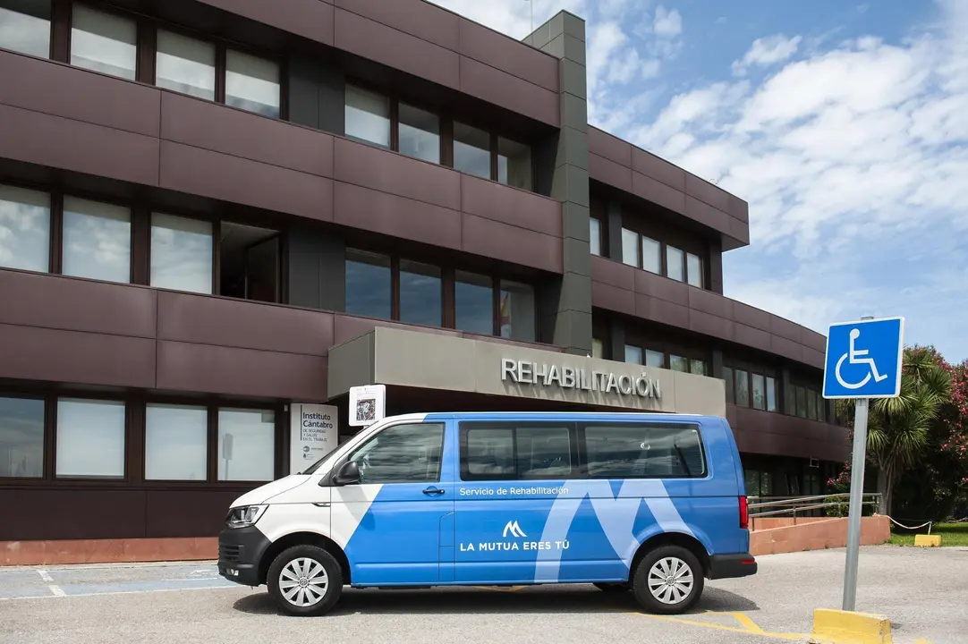 MUTUA MONTAÑESA_ (56)