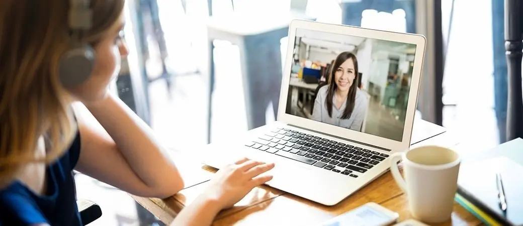 Izertis ofrece gratis la implantaci&oacute;n de sistemas de teletrabajo para pymes.