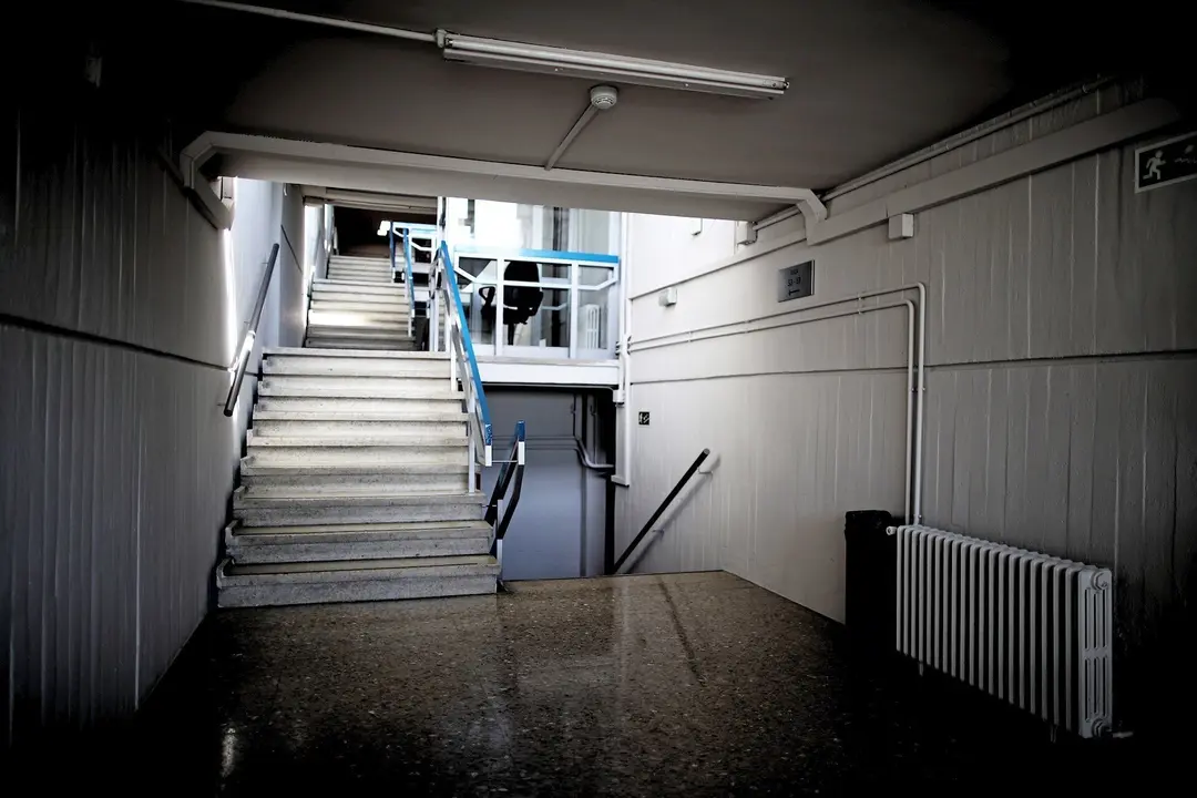 Pasillos vac&iacute;os de la facultad de Estad&iacute;stica de la Universidad Complutense de Madrid.