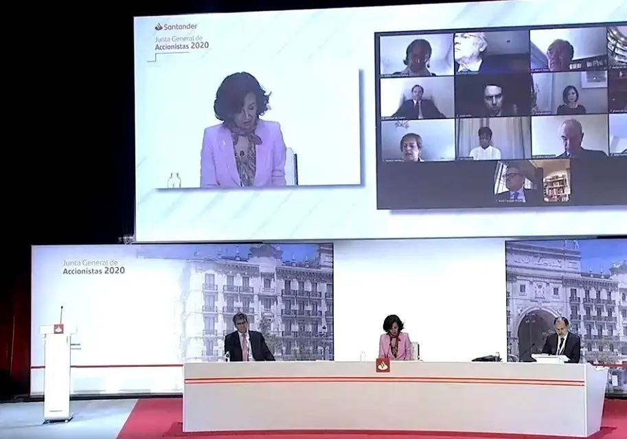 Junta general ordinaria de accionistas de Banco Santander, celebrada por primera vez en Madrid y retransmitida telem&aacute;ticamente por el estado de alarma y la crisis del Covid-19.