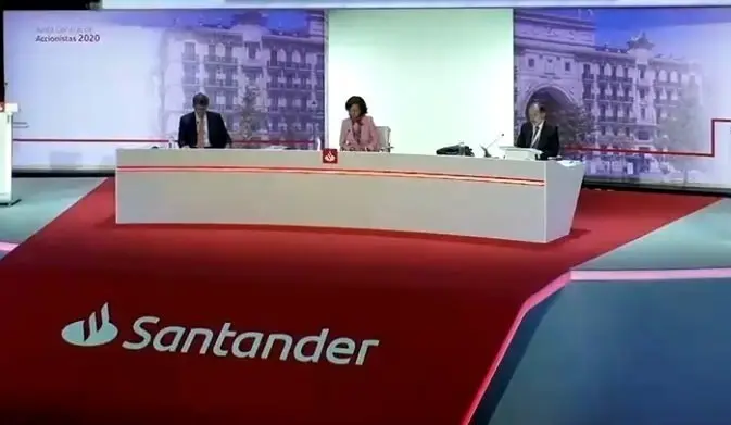 Junta general ordinaria de accionistas de Banco Santander, celebrada por primera vez en Madrid y retransmitida telem&aacute;ticamente por el estado de alarma y la crisis del Covid-19.