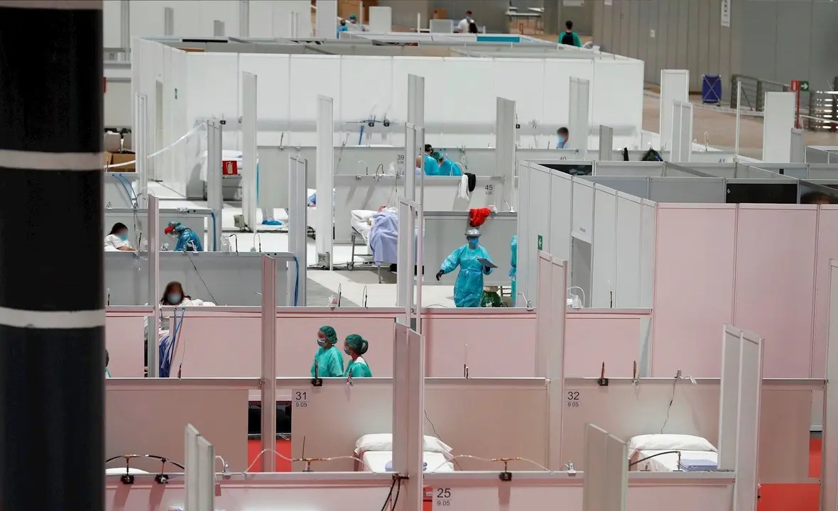 Imagen de camas habilitadas en el hospital provisional para pacientes de coronavirus en Ifema.
