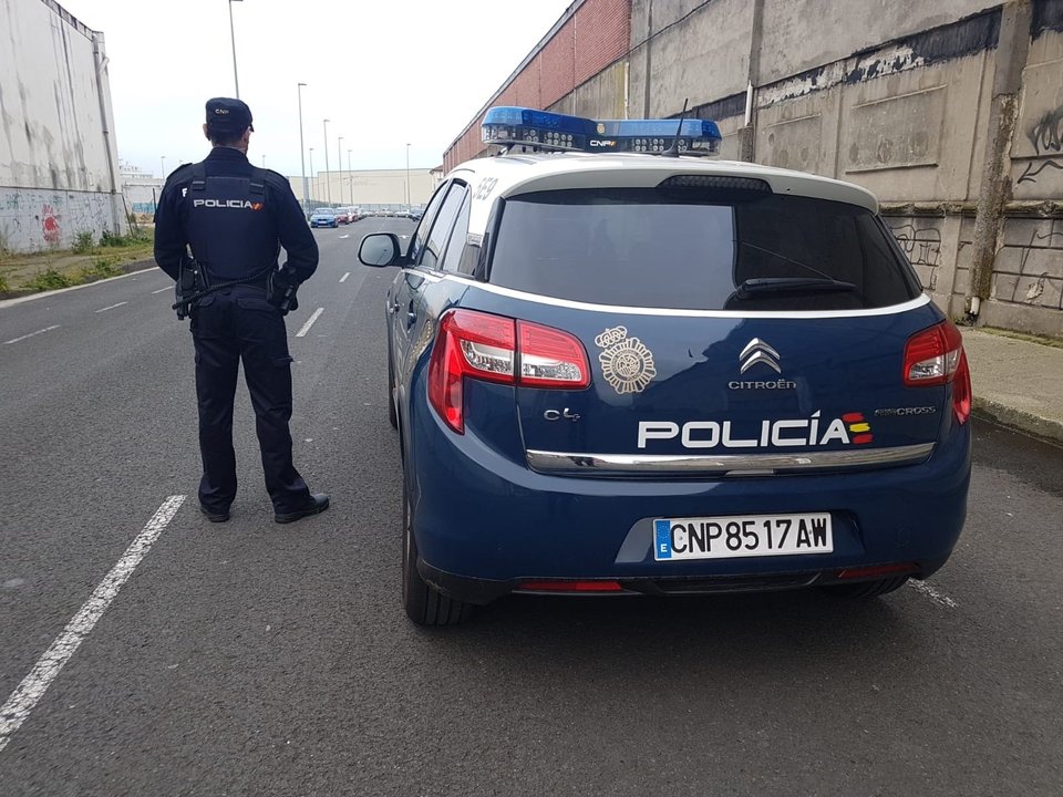 Control Policía Nacional en Cantabria