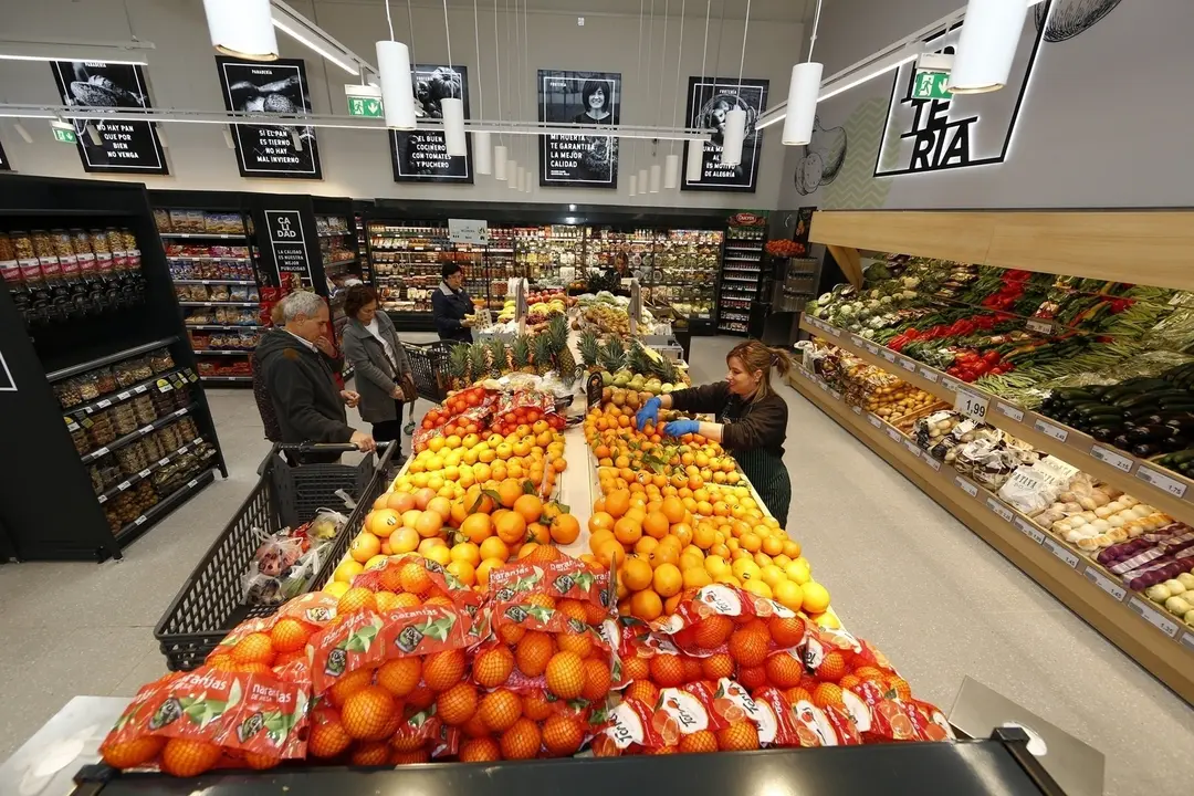 EuropaPress_1794821_bm_abre_primer_supermercado_renedo_inversion_16_millones_15_contrataciones