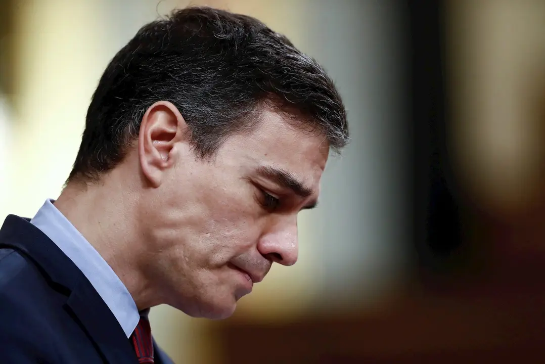 El presidente del Gobierno, Pedro S&aacute;nchez, durante su intervenci&oacute;n en el pleno del Congreso celebrado este jueves para aprobar una nueva pr&oacute;rroga del estado de alarma