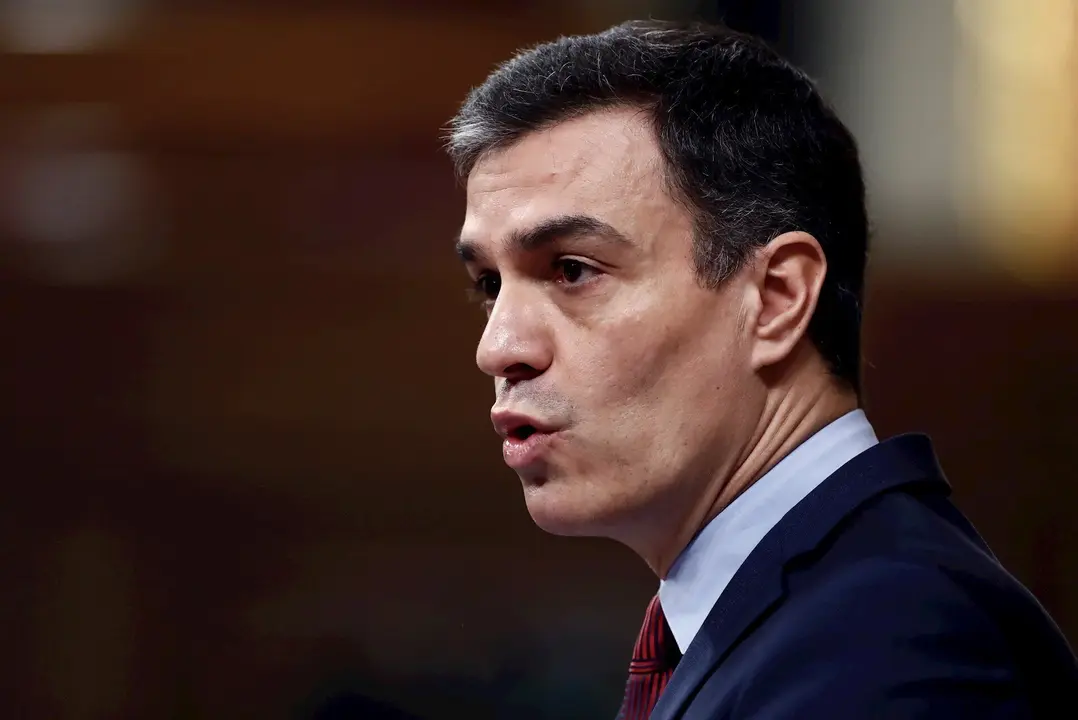 El presidente del Gobierno, Pedro S&aacute;nchez, durante su intervenci&oacute;n en el pleno del Congreso celebrado este jueves para aprobar una nueva pr&oacute;rroga del estado de alarma