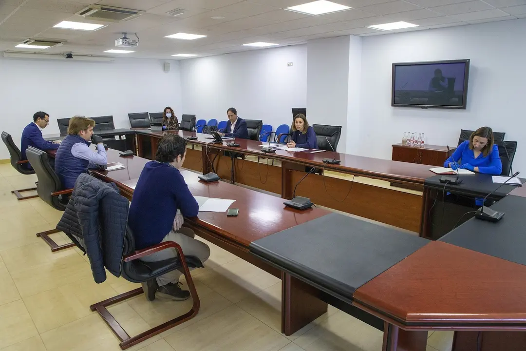 Reuni&oacute;n Gobierno de Cantabria-Federaci&oacute;n de Municipios de Cantabria