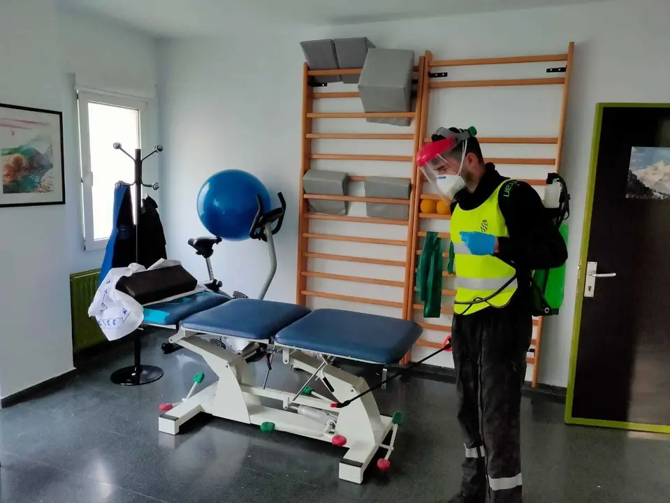 FOTO UME CENTRO SALUD AMPUERTO 4