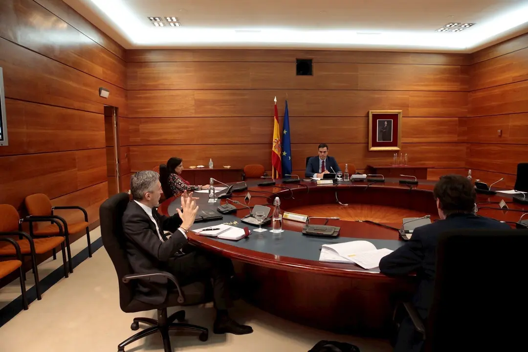 Reuni&oacute;n del Consejo de Ministros en el Palacio de la Moncloa para analizar los posibles Pactos de la Moncloa que se podr&iacute;an hacer efectivos en las pr&oacute;ximas semanas, en Madrid (Espa&ntilde;a) a 14 de abril de 2020.