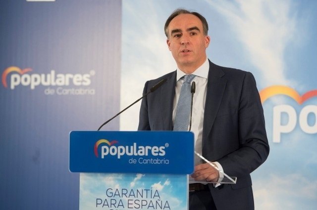Javier Puente, senador del PP por Cantabria