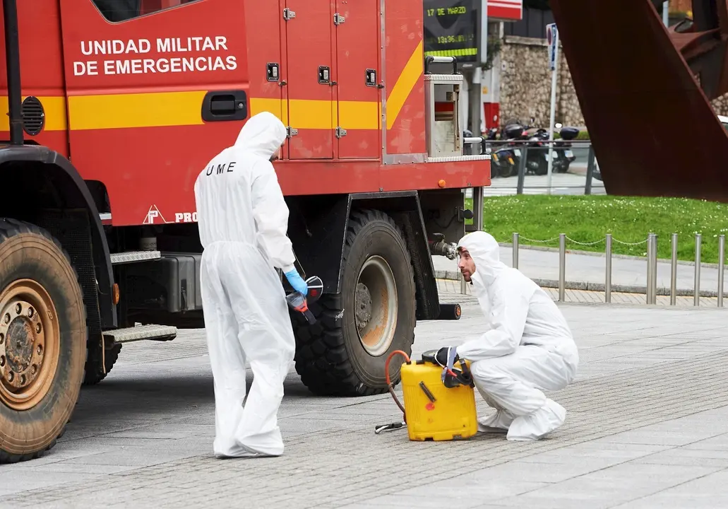 Militares de la UME desplegados en Santander durante el estado de alarma. Archivo