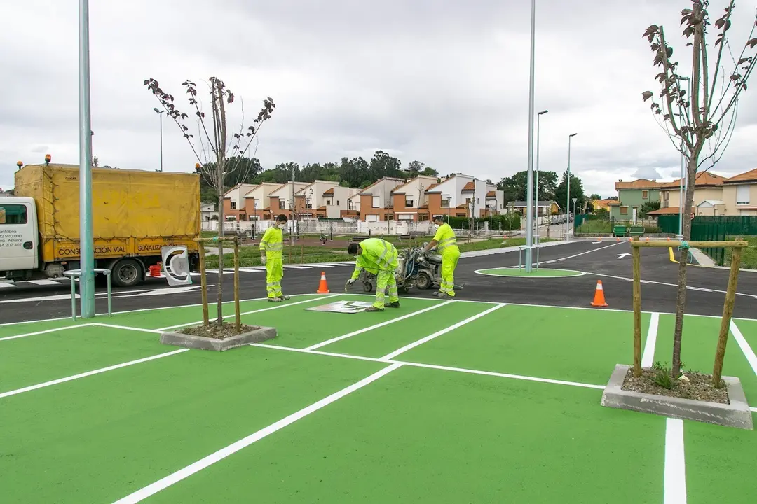 Nuevo aparcamiento en Rinconeda (Polanco)