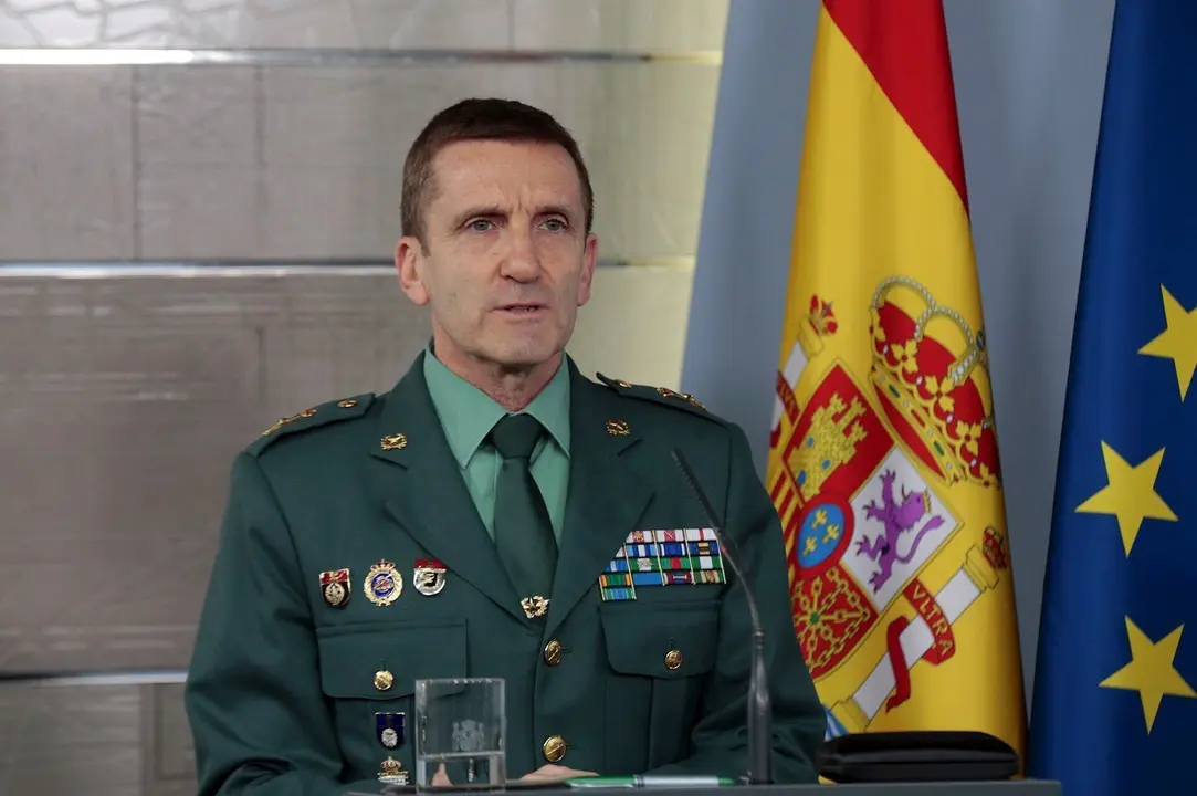 El jefe del Estado Mayor de la Guardia Civil, Jos&eacute; Manuel Santiago Mar&iacute;n, en una rueda de prensa en Moncloa por la crisis del Covid-19