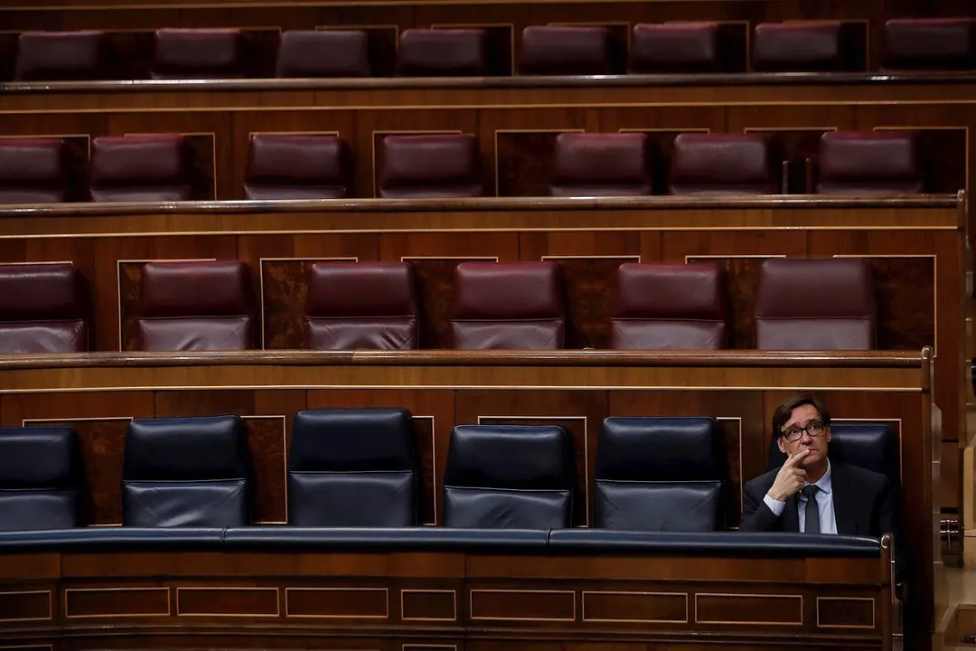 El ministro de Sanidad, Salvador Illa, en el pleno del Congreso
