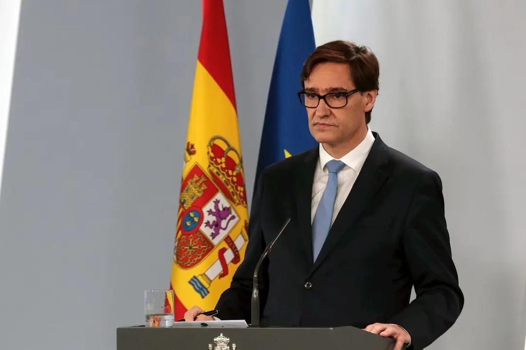 El ministro de Sanidad, Salvador Illa, durante una rueda de prensa un d&iacute;a despu&eacute;s de que el Congreso de los Diputados haya aprobado la tercera pr&oacute;rroga del estado de alarma por la crisis del coronavirus, en Madrid (Espa&ntilde;a) a 23 de abril de 2020.