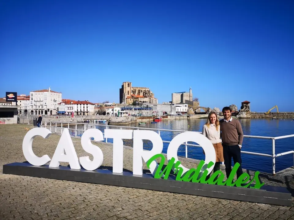 Letras del nombre de Castro Urdiales