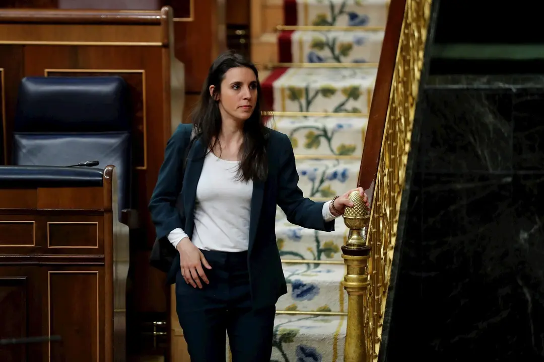 La ministra de Igualdad, Irene Montero durante el pleno del Congreso
