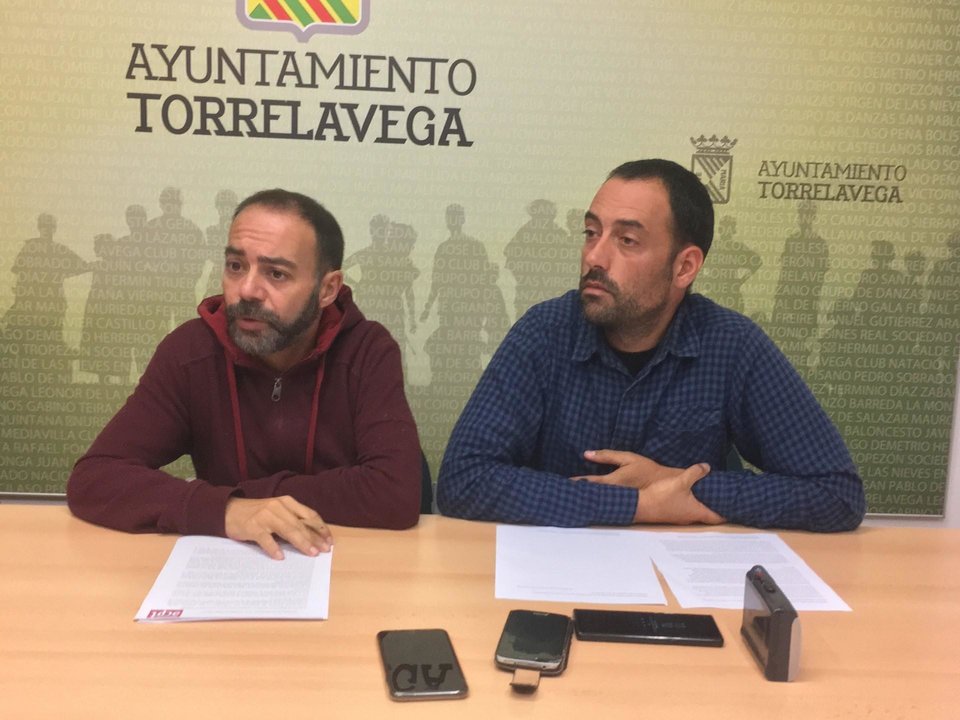 Concejales de ACpT, Iván Martínez y Alejandro Fernández