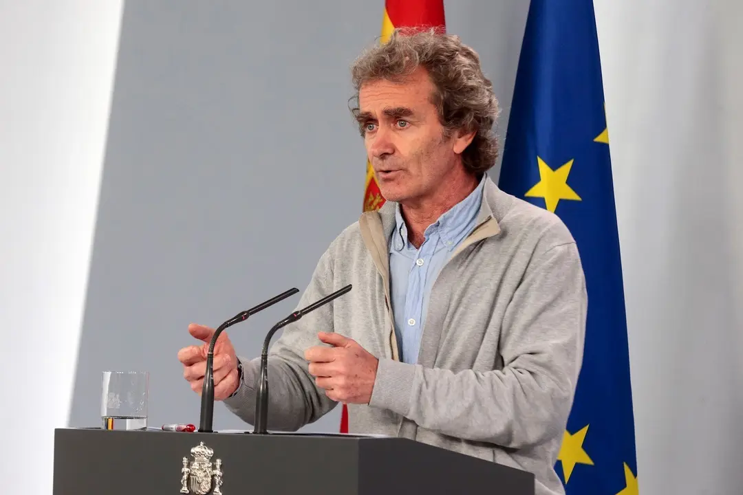 El director del Centro de Coordinaci&oacute;n de Alertas y Emergencias Sanitarias del Ministerio de Sanidad, Fernando Sim&oacute;n, en rueda de prensa tras la reuni&oacute;n del Comit&eacute; T&eacute;cnico de Gesti&oacute;n del Coronavirus, en Madrid (Espa&ntilde;a), a 27 de abril de 2020.