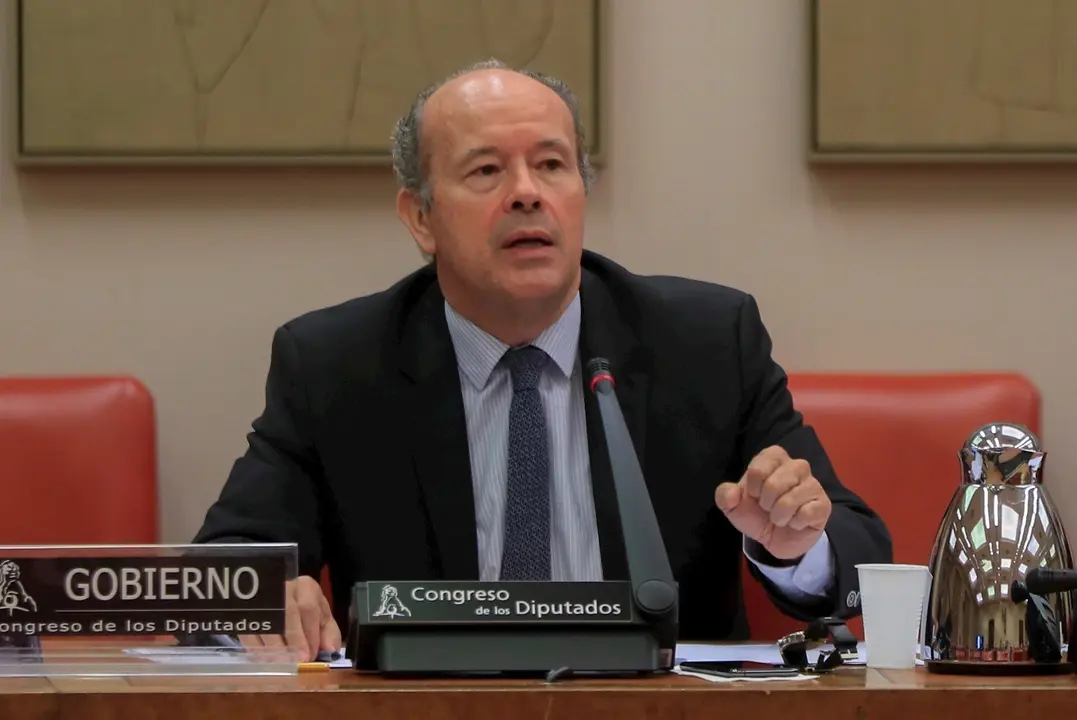 El ministro de Justicia, Juan Carlos Campo, durante su comparecencia  ante la Comisi&oacute;n de Justicia del Congreso de los Diputados para explicar las medidas dise&ntilde;adas con el fin de evitar el colapso de los juzgados tras el estado de alarma, en Madrid (Espa&ntilde;