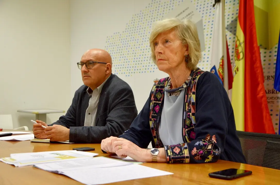 La consejera de Educaci&oacute;n, Marina Lomb&oacute;