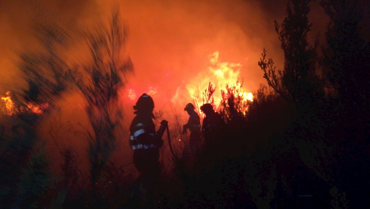 Incendio forestal en Cantabria (archivo)