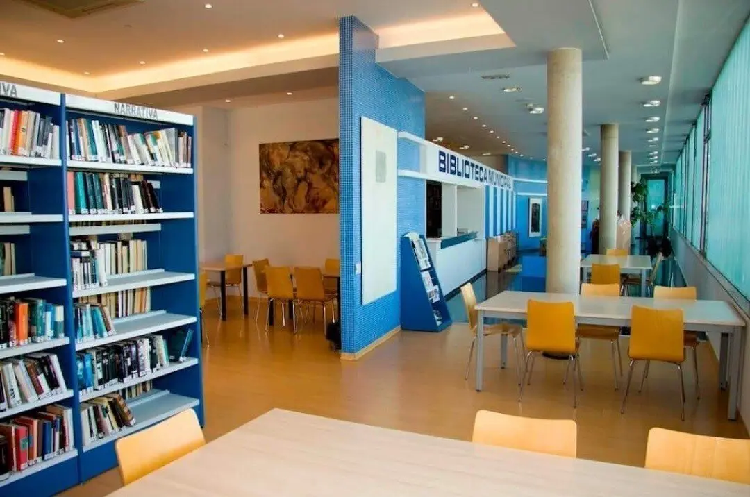 Biblioteca municipal Noja