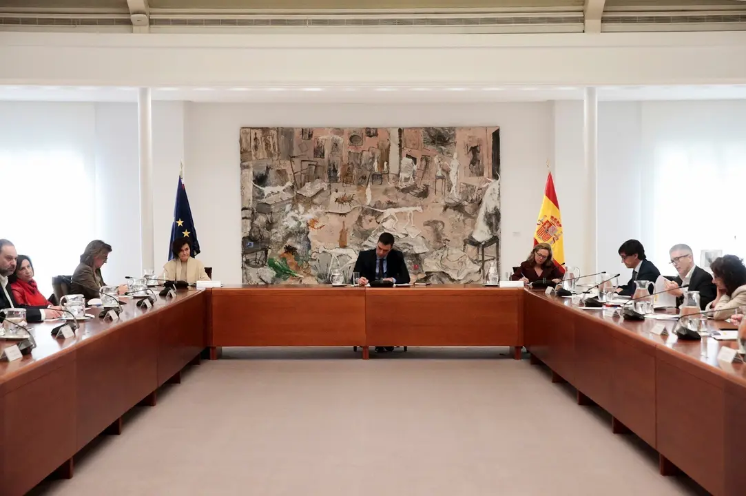 E presidente del Gobierno, Pedro S&aacute;nchez, preside el Comit&eacute; t&eacute;cnico para la Desescalada, en Moncloa, en Madrid (Espa&ntilde;a), a 15 de mayo de 2020.