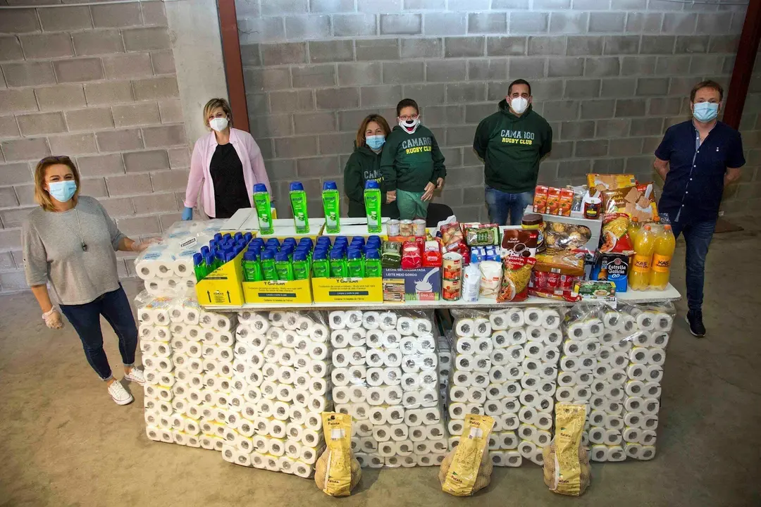 La Plataforma de Alimentos recibe una donaci&oacute;n de productos del Camargo Rugby Club