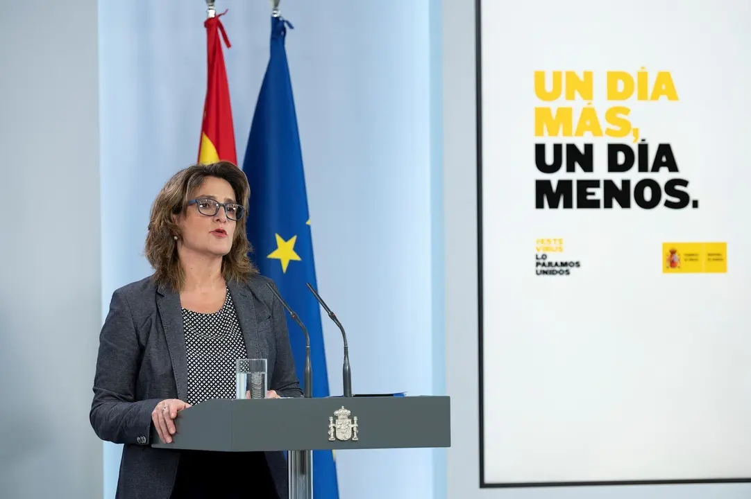 La ministra para la Transici&oacute;n Ecol&oacute;gica y el Reto Demogr&aacute;fico y vicepresidenta cuarta del Gobierno, Teresa Ribera, durante una rueda de prensa. En Madrid (Espa&ntilde;a) a 26 de abril de 2020.
