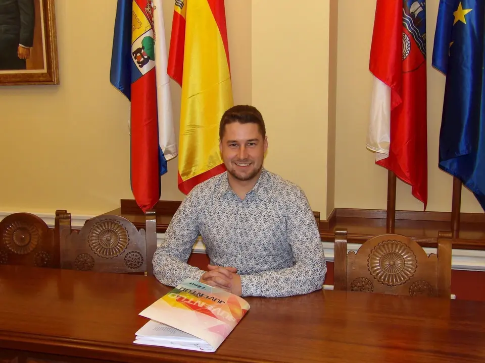 El concejal de Juventud de Suances, Francisco Gasc&oacute;n