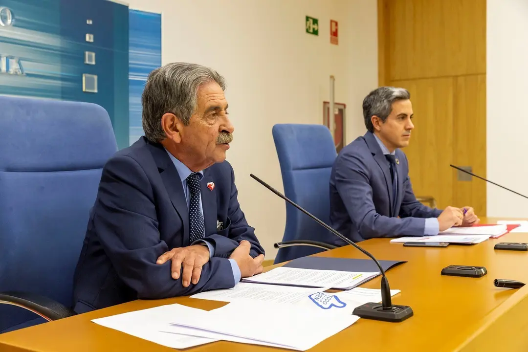 El presidente de Cantabria, Miguel &Aacute;ngel Revilla, y el vicepresidente, Pablo Zuloaga