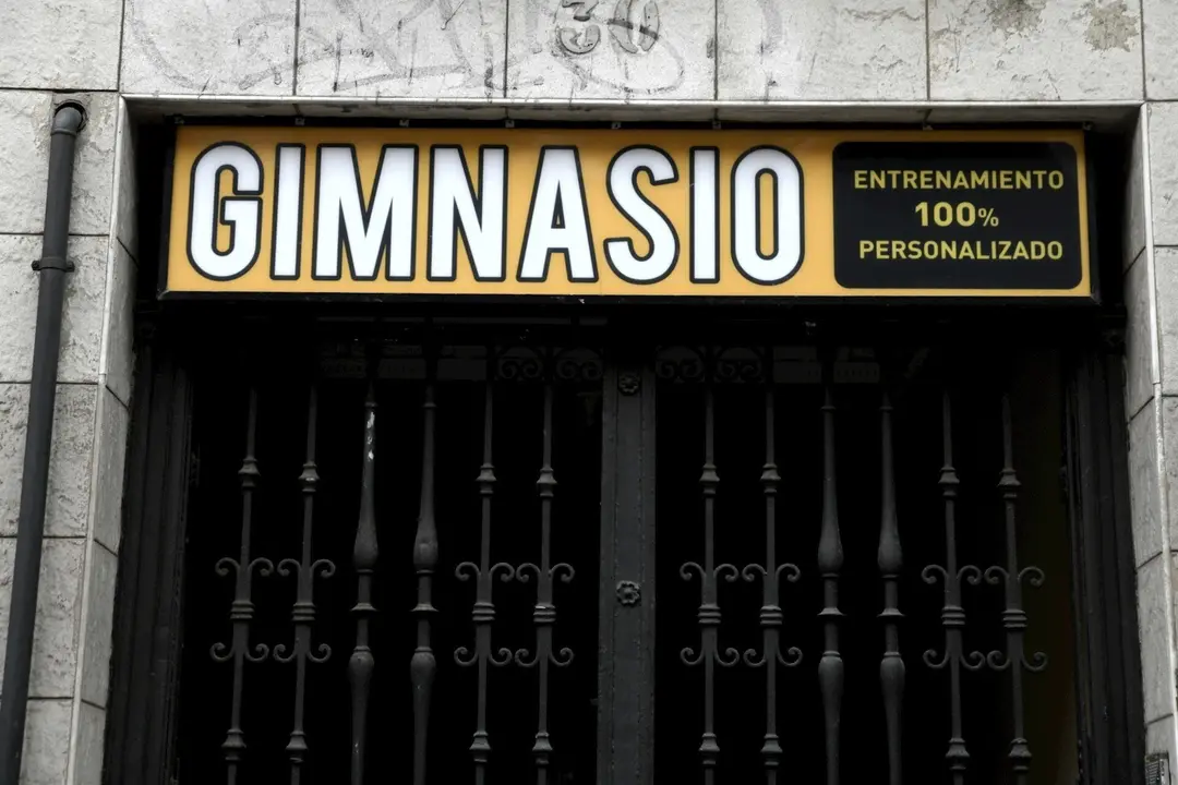 Gimnasio cerrado 