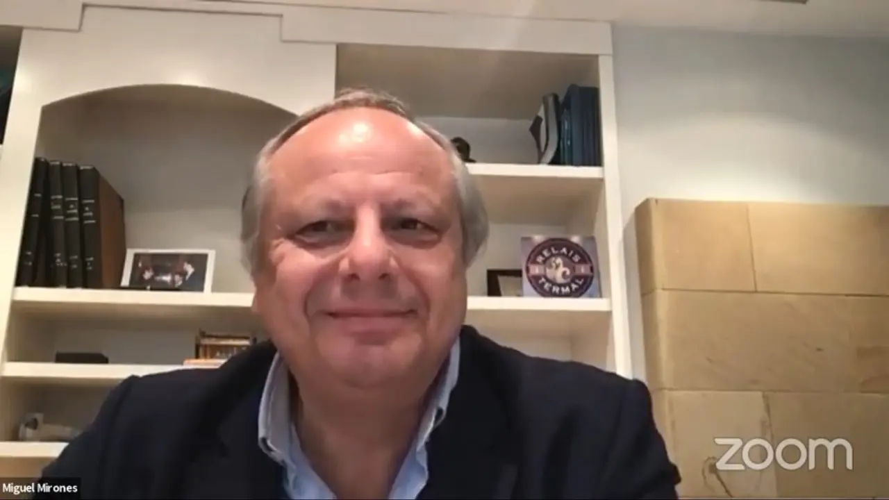 Miguel Mirones en el encuentro de la Asociaci&oacute;n de Mujeres Empresarias