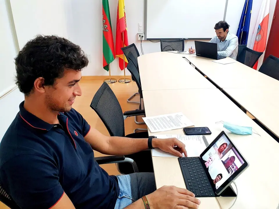 Nota Comisi&oacute;n Deportes (Licitaci&oacute;n Equipaciones Edm, Convocatoria Subvenciones